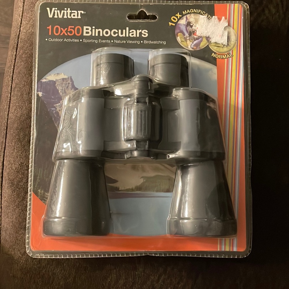 Vivitar binoculars
